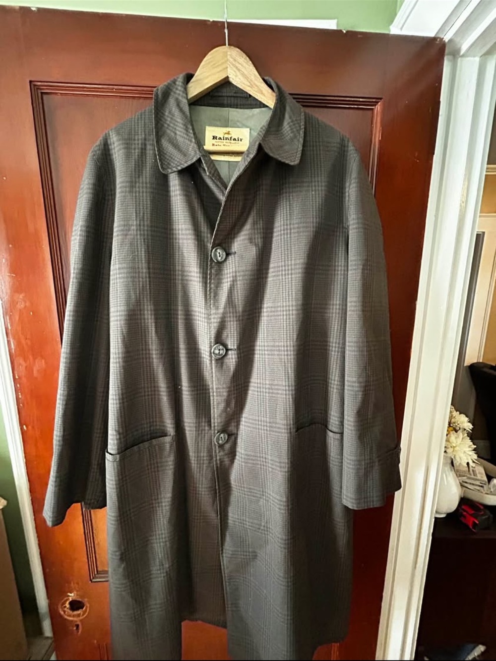 Rainfair men’s traditional formal rain overcoat lightweight plaid trench style